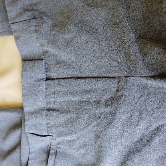 Daisy Fuentes Charcoal gray comfy work pants, 16W - Picture 2 of 5